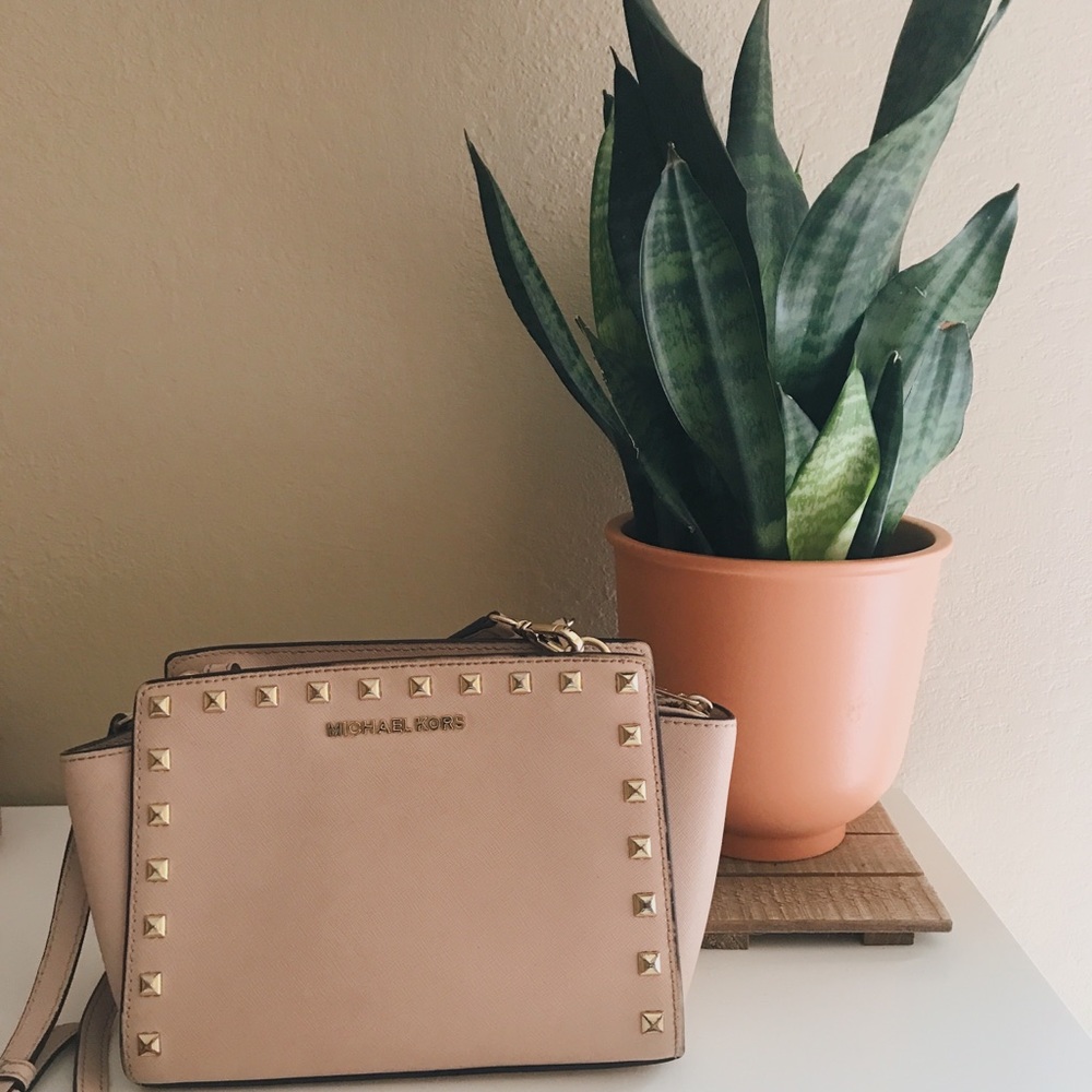 BLUSH MICHAEL KORS PURSE✨